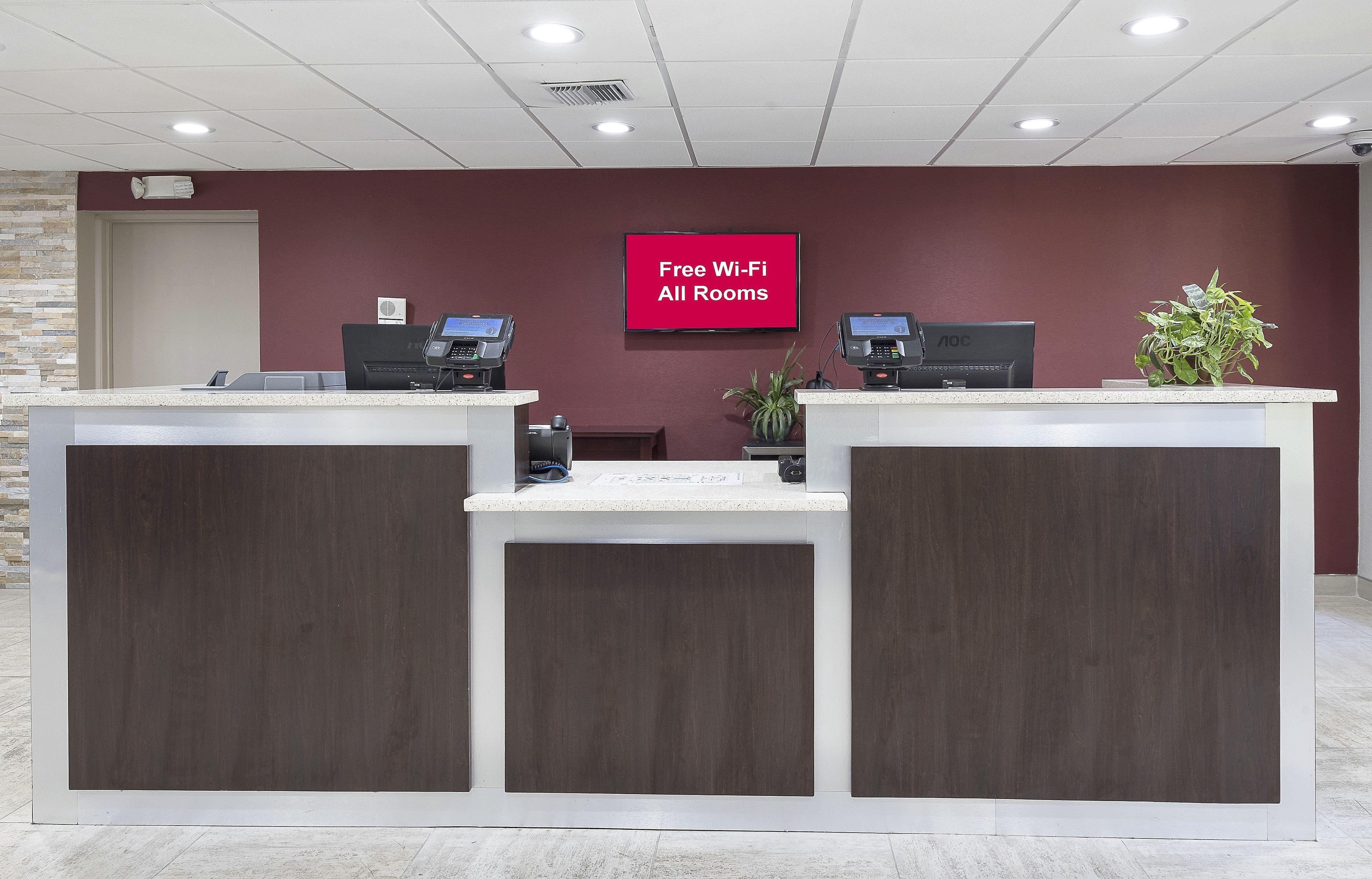 Red Roof Inn Tampa Bay - Αγία Πετρούπολη Εξωτερικό φωτογραφία