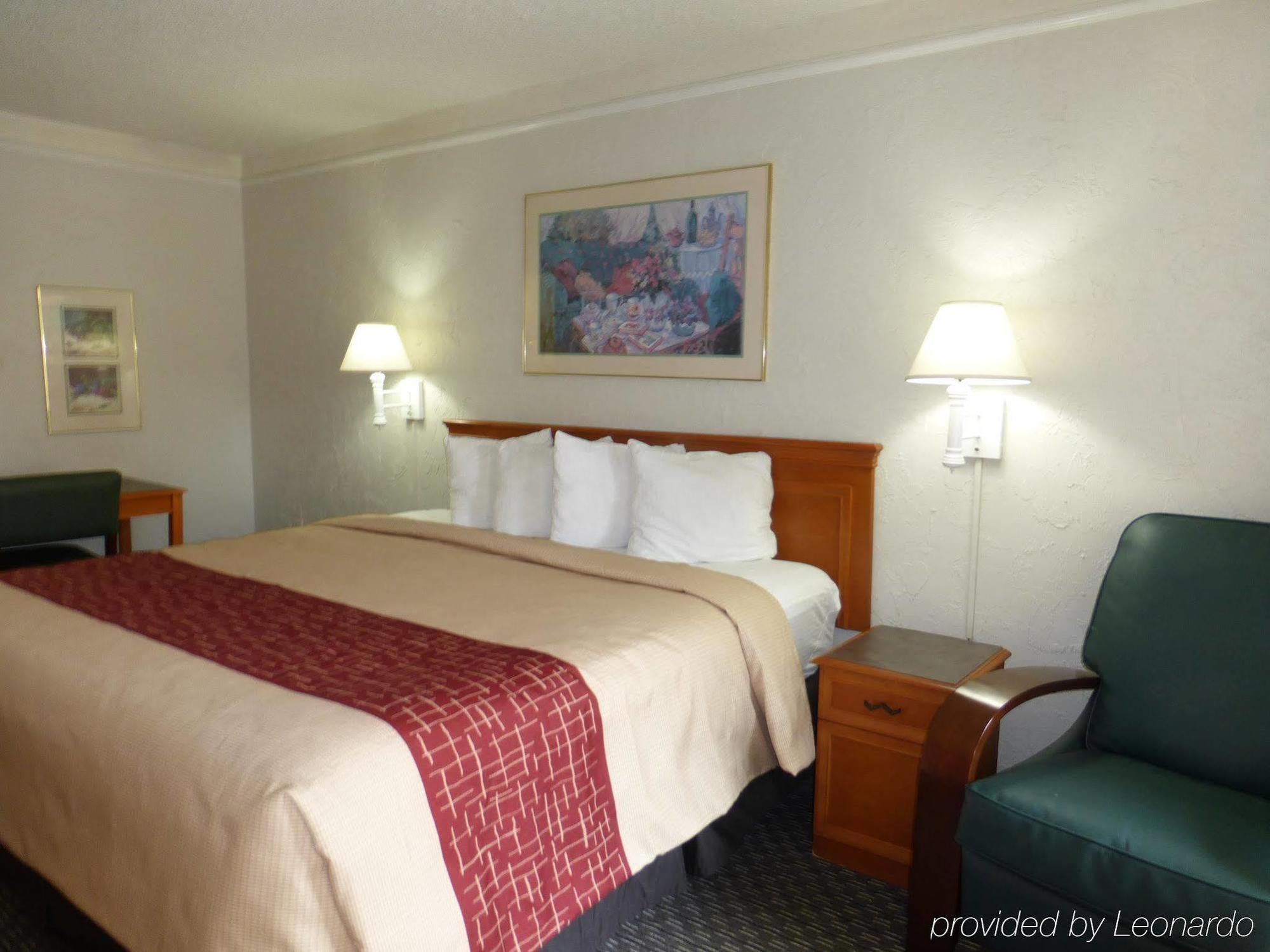 Red Roof Inn Tampa Bay - Αγία Πετρούπολη Εξωτερικό φωτογραφία